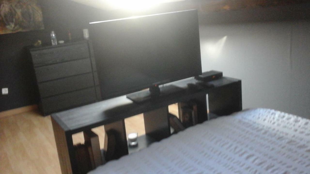 Chambre D'Hotes Campagne Saint-Julien-les-Gorze Bagian luar foto
